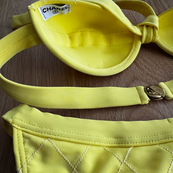Vintage Chanel Bright Yellow Quilted Bikini- size 36 - Picture 4 of 5